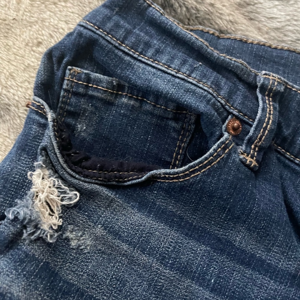 Mudd Flex Stretch High Rise Woman’s Shortie Distressed Dark Blue Jean Shorts 15 - Picture 3 of 10